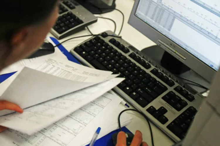 As assembléias gerais dos clubes de investimento poderão ser feitas por meio eletrônico (Getty Images)