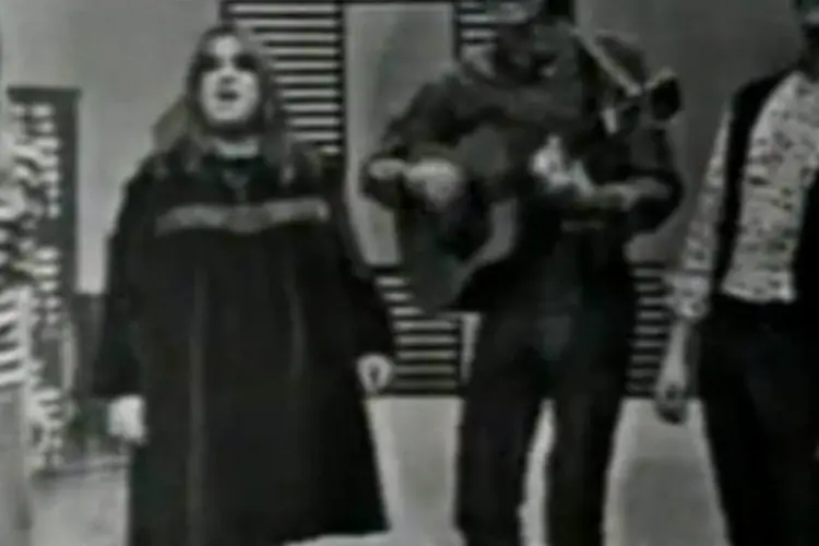 
	The Mamas and the Papas: A can&ccedil;&atilde;o tinha sido utilizada para promover o Festival de Pop de Monterrey de 1967
 (Reprodução)