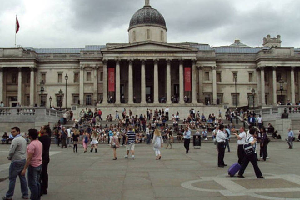 National Gallery de Londres expõe mulher tomando banho