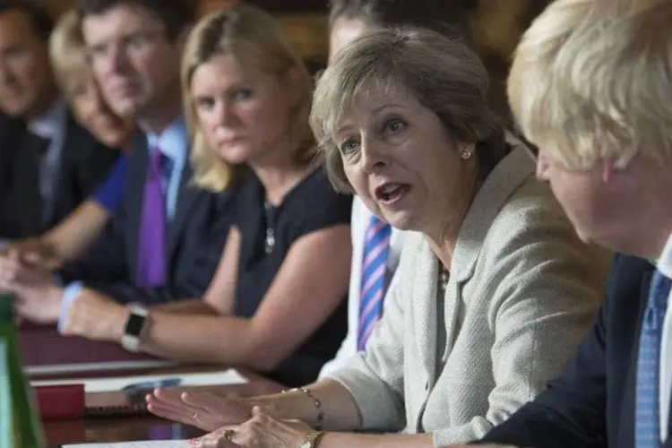 Theresa May: primeira-ministra diz que Reino Unido está aberto para negócios (Reuters)