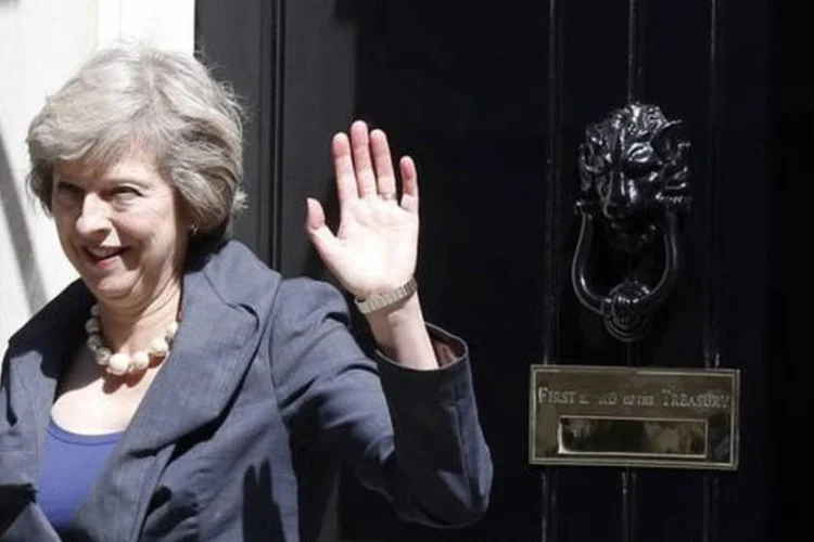 Theresa May: Trump é um dos poucos líderes mundiais que expressou seu apoio ao Brexit (Paul Hackett / Reuters)