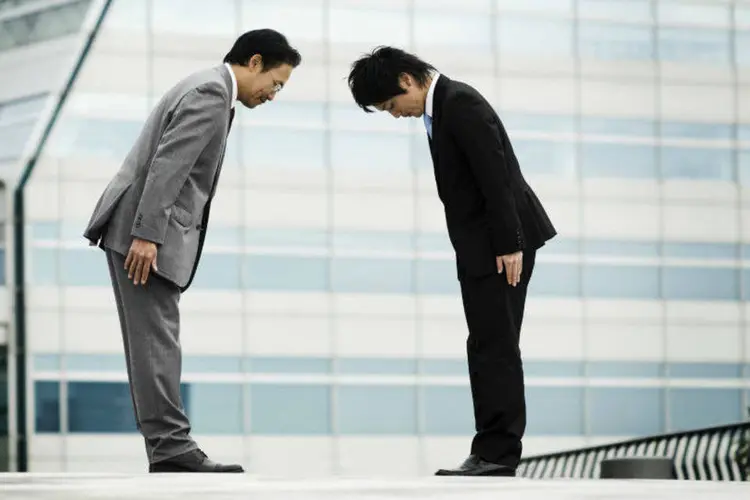 
	Executivos japoneses: diferen&ccedil;as culturais se tornam especialmente delicadas quando o assunto &eacute; trabalho
 (Thinkstock/Steve Cole)