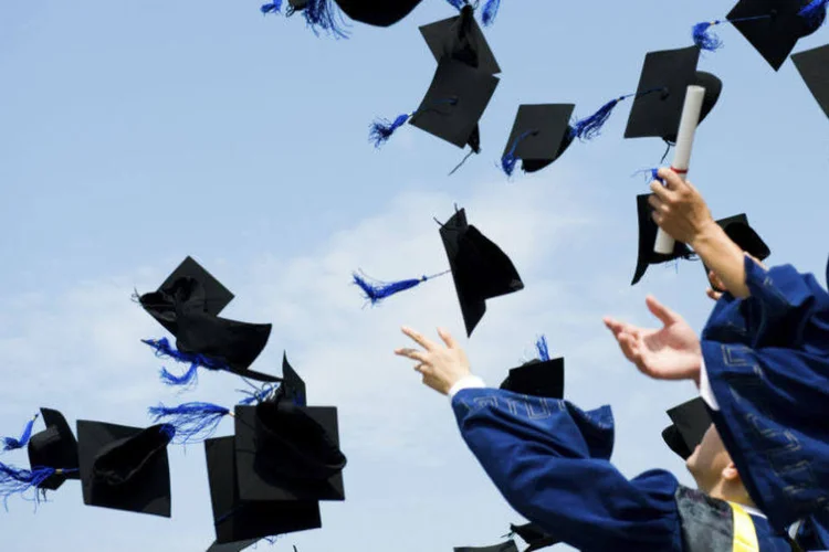 Diplomas surpreendentes (Thinkstock/hxdbzxy)