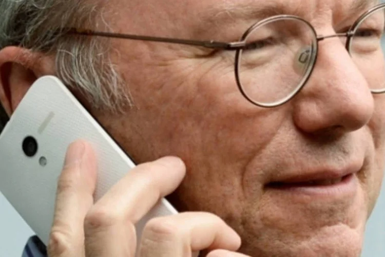 Eric Schmidt : para o ano que vem, o executivo acredita que o uso de dispositivos móveis será um fenômeno predominante (Getty Images)