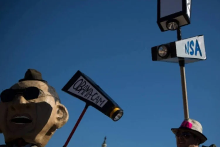 
	Protesto contra espionagem dos EUA: sem privacidade, as pessoas n&atilde;o podem expressar livremente suas opini&otilde;es ou buscar e receber informa&ccedil;&otilde;es, afirma nota
 (Getty Images)