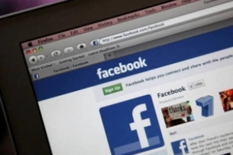 Facebook: rede quer saber tudo que vem na cabeça dos internautas porque está "encorajando os usuários a baixar os padrões das coisas que eles compartilham com amigos na rede social" (Getty Images)