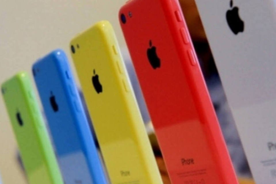 iPhone 5s pode chegar dia 15 de novembro ao Brasil, diz site