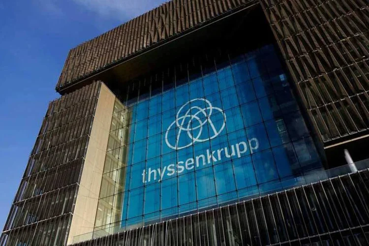 
	Sede do grupo industrial alem&atilde;o Thyssenkrupp: os n&uacute;meros do grupo vieram abaixo da estimativa m&eacute;dia de 249 milh&otilde;es de euros
 (REUTERS/Ina Fassbender)