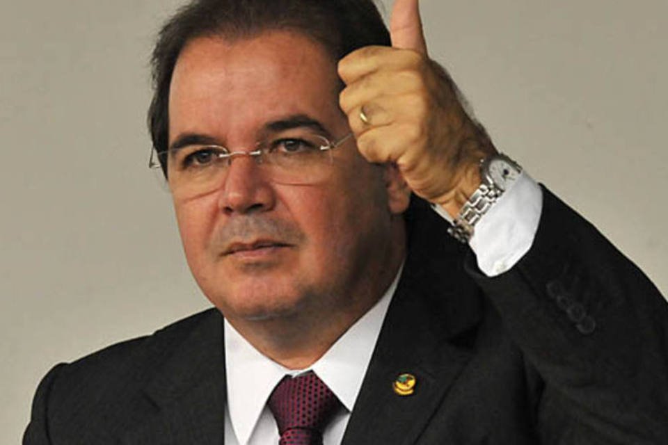 TSE mantém mandato de Tião Viana como governador