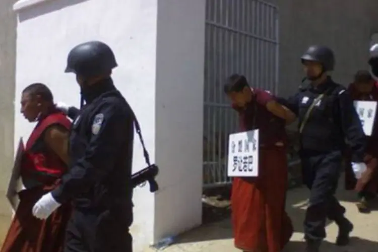 Segundo a 'Free Tibet', algumas informações indicam que os tibetanos foram detidos nesta segunda sob suspeita de distribuírem panfletos nos quais se pede liberdade (FreeTibet/AFP)