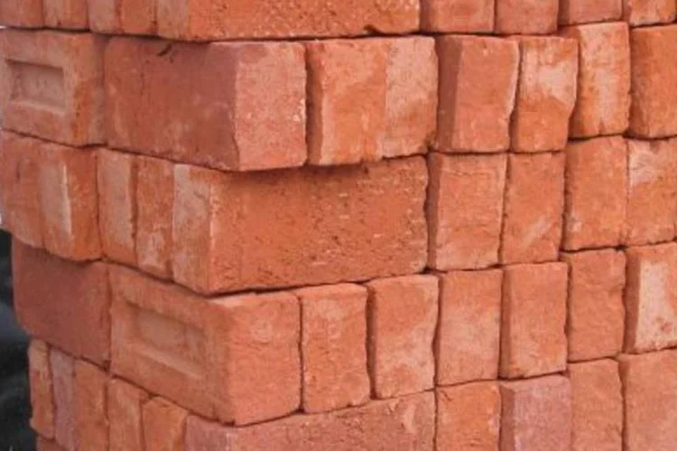 Vendas de materiais de construção disparam (.)