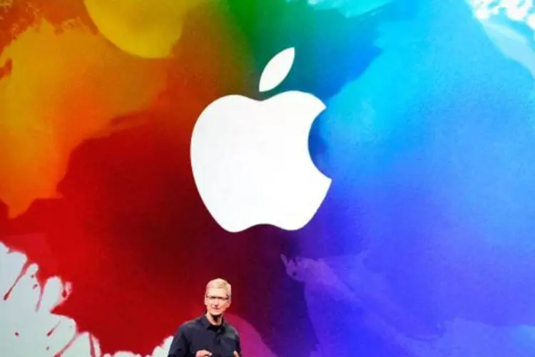 
	Tim Cook, CEO da Apple: empresa espera que a ju&iacute;za Lucy Koh aprove medidas concretas para a retirada do mercado dos aparelhos
 (Kevork Djansezian/Getty Images)