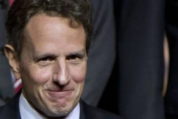 Geithner: “Nós ainda estamos consertando o estrago causado pela devastadora crise financeira" (Fred Dufour/AFP)
