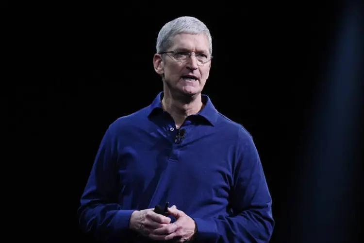
	Tim Cook: executivo prometeu ampliar os pagamentos de impostos da Apple
 (David Paul Morris/Bloomberg)