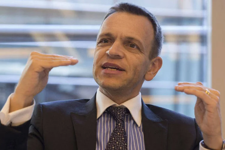 
	O presidente da TIM, Rodrigo Abreu: &quot;quando olhamos para o futuro, &eacute; natural que haja oportunidades de consolida&ccedil;&atilde;o&quot;
 (Michael Nagle/Bloomberg)
