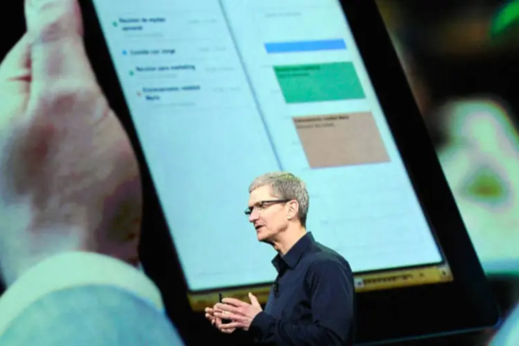 Tim Cook apresenta o novo iPad: tráfego de dados dará um passo a frente (Kevork Djansezian / Getty Images)