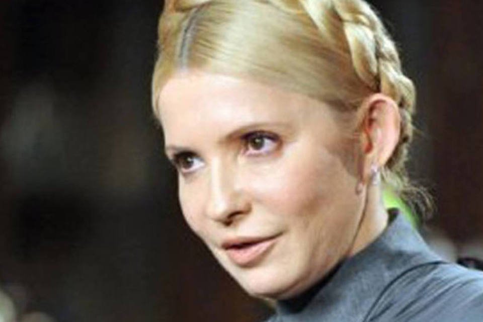 Tribunal ucraniano ordena prisão da ex-premier Timoshenko