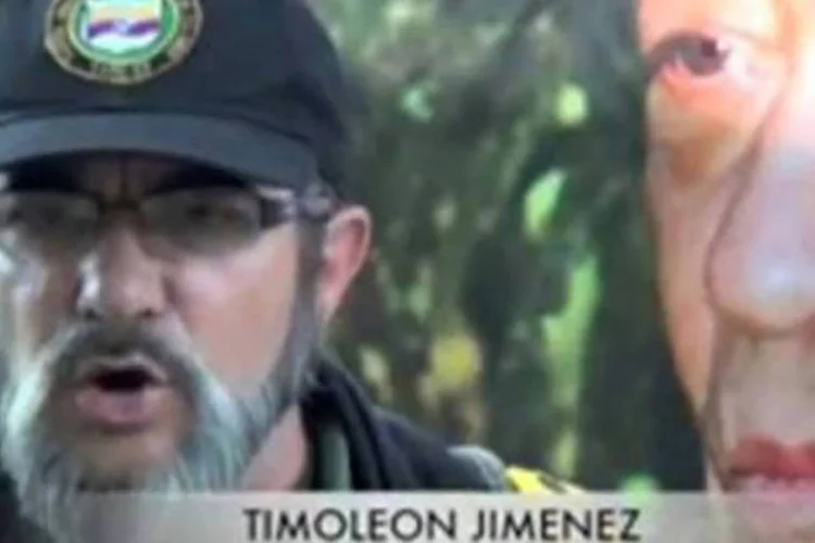 Imagem de um vídeo do site das Farc mostra o líder da guerrilha: em abril, as Farc libertaram os últimos 10 policiais e militares que mantinham em seu poder (©AFP / Ho)