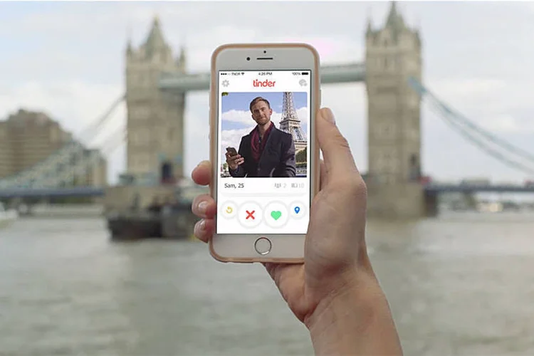 Tinder: hacker fez com que homens conversassem entre si sem saberem (Reprodução/Tinder)