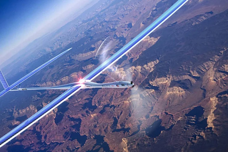 
	Drone Solara 50: Prot&oacute;tipo movido a energia solar que o Goole planejava usar como plataforma foi destru&iacute;do no Novo M&eacute;xico
 (Divulgação/ Titan Aerospace)
