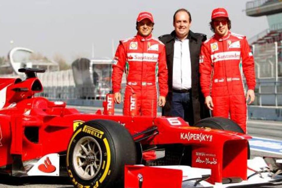 Depois de fechar com Ferrari, TNT assina patrocínio a Felipe Massa
