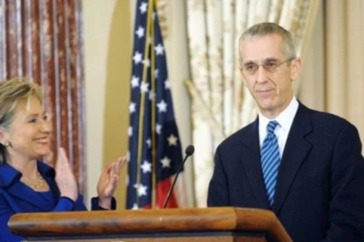 Secretária do Estado norte-americana aplaude discurso de Todd Stern, assessor para assuntos climáticos da Casa Branca (.)