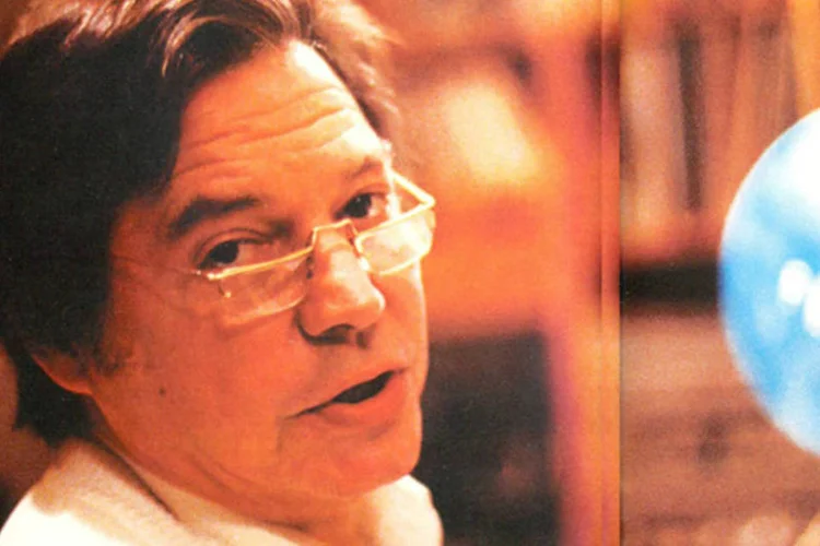 Documentário tem na direção de Nelson Pereira dos Santos, em parceria com a neta de Tom, Dora Jobim, e roteiro assinado pelo diretor e pela cantora Miúcha (Divulgação)