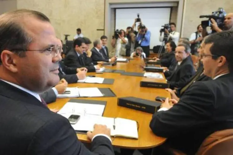 
	Tombini e os diretores do Banco Central: o economista-chefe do Banco ABC Brasil espera uma alta de 0,5 ponto porcentual da Selic na pr&oacute;xima reuni&atilde;o do Copom
 (Agência Brasil)