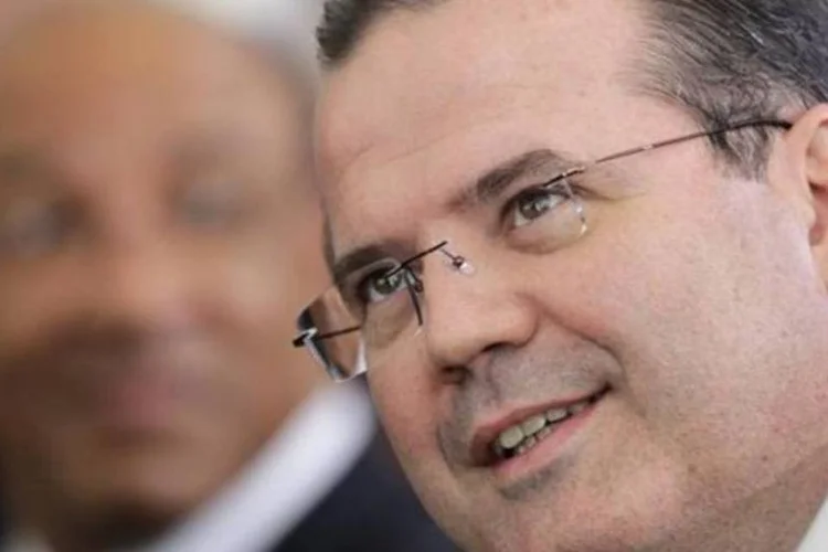 Tombini: audiência pública pode definir a obrigatoriedade dos bancos publicarem relatórios de sustentabilidade todos os anos (Ueslei Marcelino/Reuters)