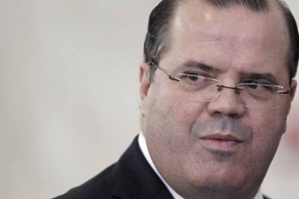 Inflação em 12 meses tem tendência de alta, para Tombini