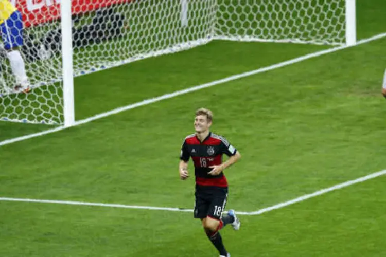 
	Toni Kroos: ele tamb&eacute;m contou que &quot;nunca teriam imaginado ganhar a partida por 7 a 1&quot;
 (Reuters/Leonhard Foeger)