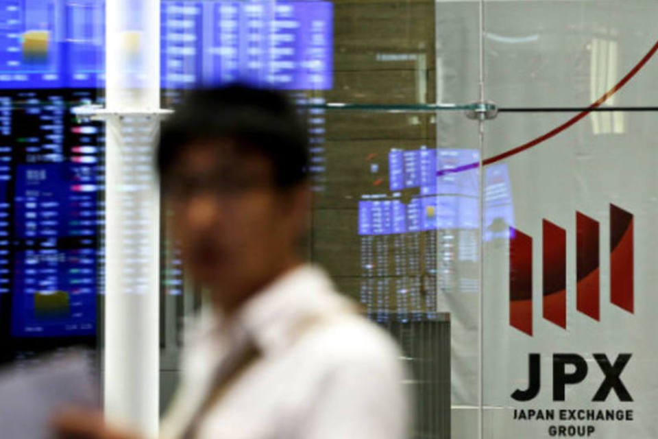 Índice Nikkei cai antes da divulgação de dados dos EUA