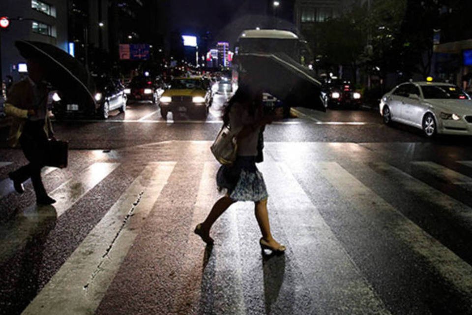 Tóquio amanhece ilesa após passagem da tempestade