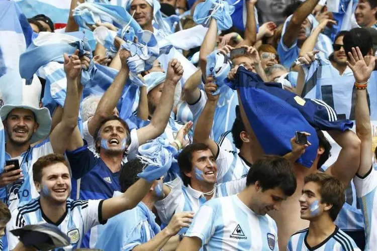 
	Torcedores argentinos: mapa do Facebook mostra fluxo de torcedores durante a Copa do Mundo
 (Stefano Rellandini/Reuters)