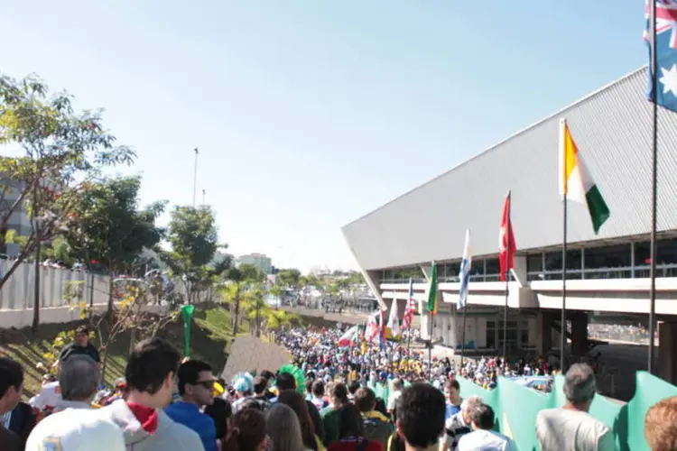 
	Torcedores chegam ao Itaquer&atilde;o: os valores ficaram dentro do limite
 (Beatriz Souza/ EXAME.com)