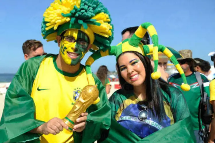 Copacabana: torcedores vestem verde e amarelo em Copacabana (Agência Brasil)