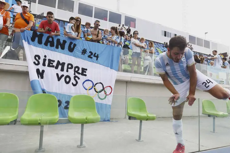 
	Torcida: alguns torcedores argentinos no h&oacute;quei denunciaram no s&aacute;bado que os brasileiros se aliam a qualquer rival da Argentina
 (REUTERS/Vasily Fedosenko)