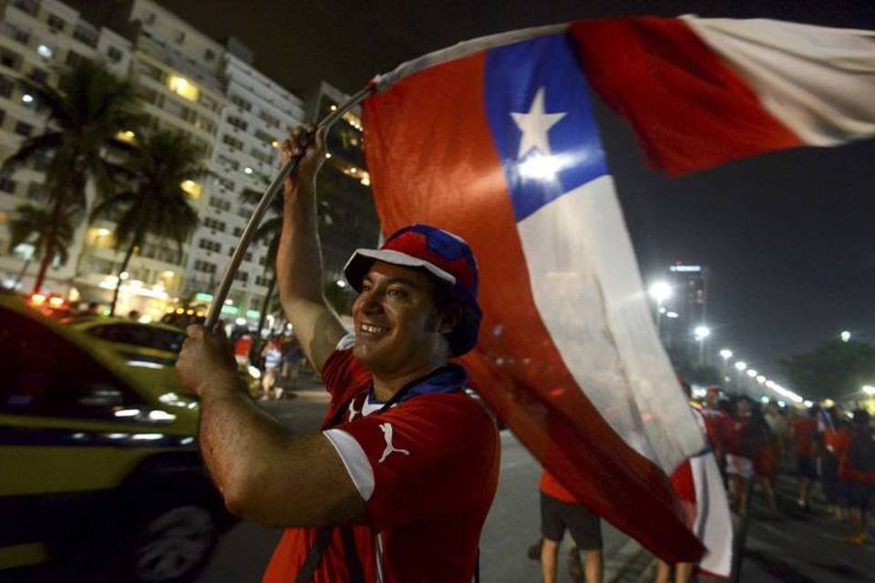 Chile faz advertências a torcedores que viajam para o Brasil