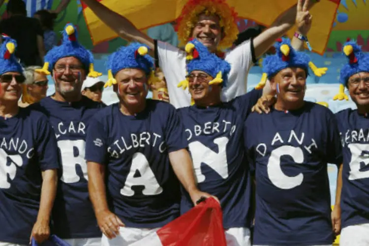 Torcedores franceses: seleção francesa ganhou o apoio da maior parte dos torcedores (Eddie Keogh/Reuters)