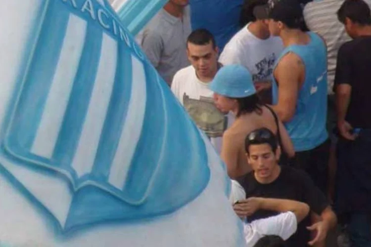 Na quarta-feira, os atos de violência aconteceram no Racing, quando o colombiano Giovanni Moreno foi vítima de uma ameaça com uma arma (Nacho akd / Flickr)