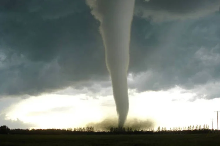 60 tornados foram registrados na região desde a noite de sábado (Justin Hobson/ Wikimedia Commons)