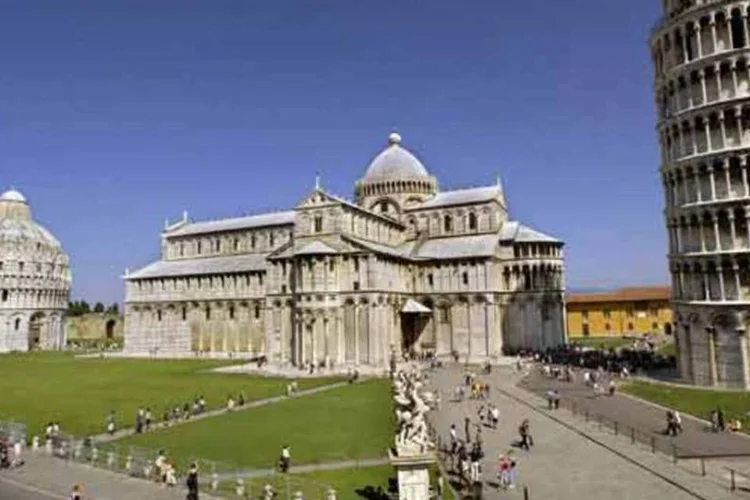 
	Torre de Pisa, na It&aacute;lia: pouca capacidade de falar l&iacute;nguas estrangeiras por funcion&aacute;rios de hot&eacute;is, guias tur&iacute;sticos e comerciantes italianos &eacute; apontada como um problema
 (Franco Origlia/Getty Images)