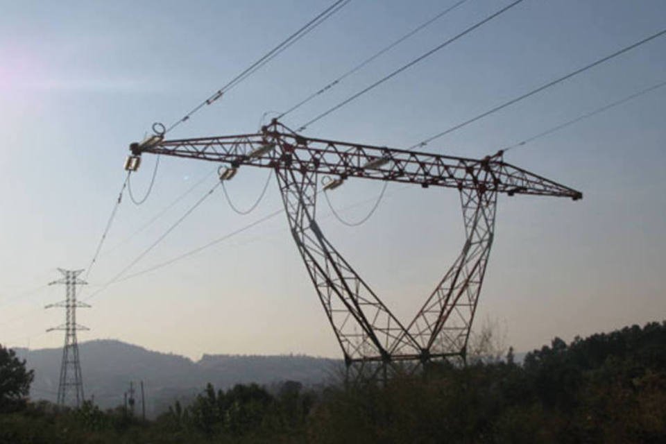 Carga de energia no sistema elétrico brasileiro sobe 2,9%