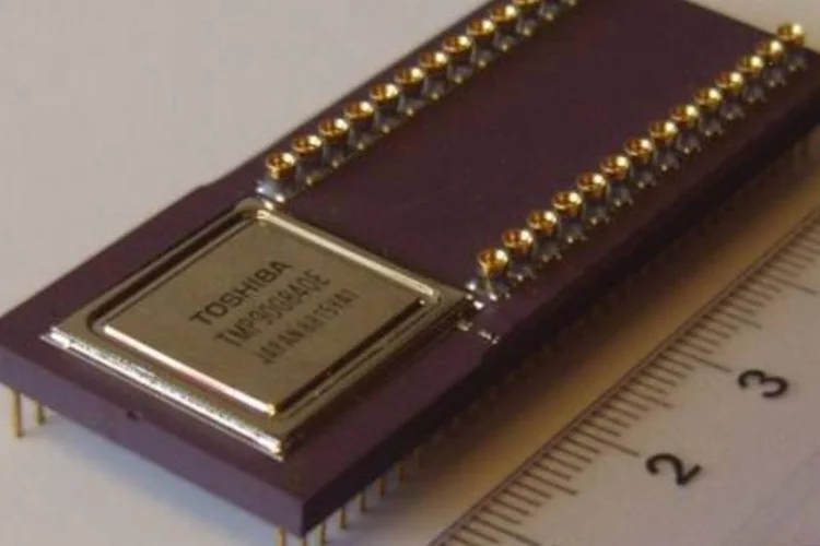 Atualmente, semicondutores são produzidos pela Toshiba apenas na Ásia