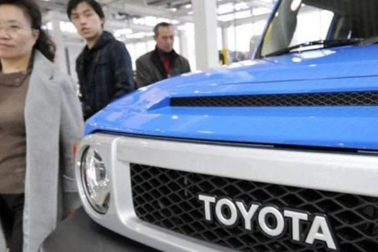 As montadoras Toyota, Nissan e Honda disseram anteriormente que estão próximas de produzir a mesma quantidade de carros que planejavam antes do terremoto (Yoshikazu Tsuno/AFP)