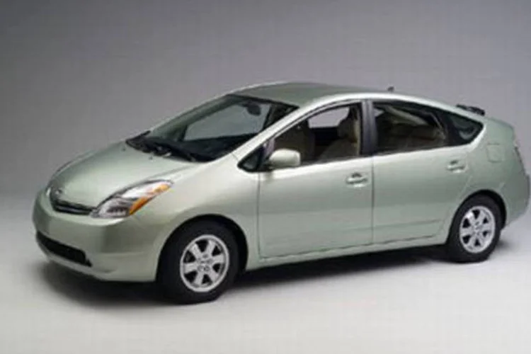 Carro verde da Toyota falha, reclama Wozniak