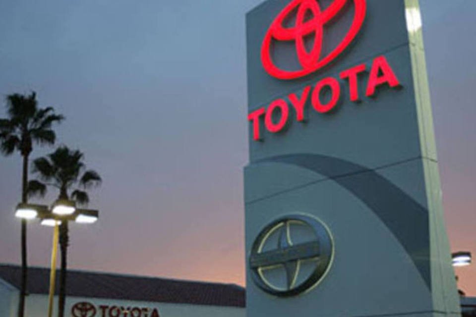 Queda das vendas após terremoto derruba lucro da Toyota
