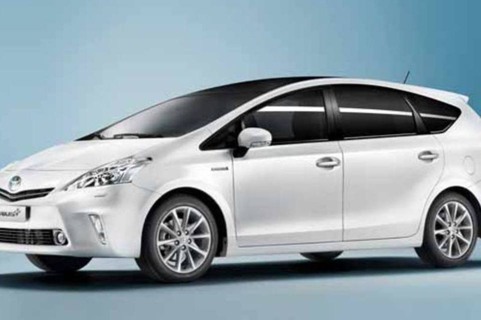 Toyota anuncia recall de mais de 100 mil Prius