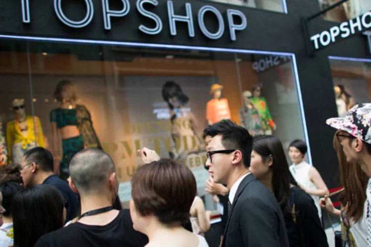 Fachada de loja da Topshop: empresa tinha autorização do fotógrafo, mas não da artista (Bloomberg)