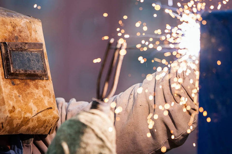 Produção industrial cresce 0,7% em abril nos EUA
